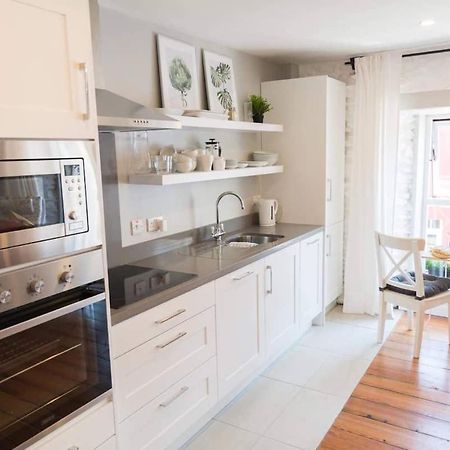 Apartments In Dingle Town Center Extérieur photo
